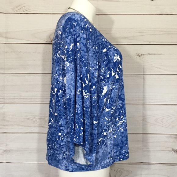 NWT Halston Blue White Bell Sleeve Tunic Top - Picture 2 of 6